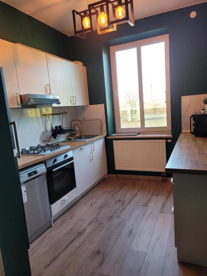 Dworek Sobieskiego Skierniewice Luaran gambar